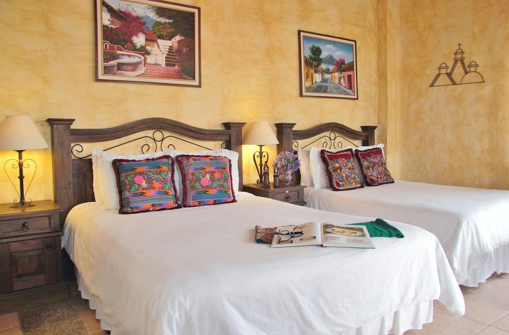Casa Del Parque By Ahs 3* Antigua